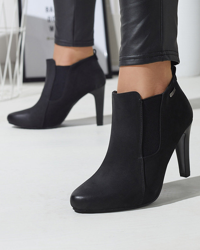 Bottes hautes à talons pour femmes en noir Loretti - Footwear