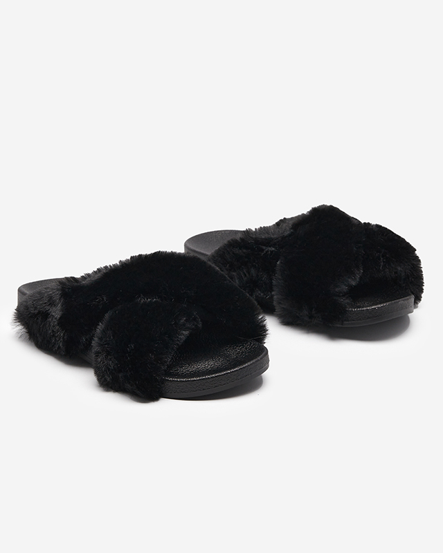 Pantoufles avec fourrure en noir Mashte - Footwear