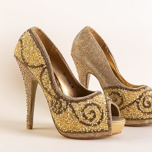 OUTLET Escarpins dorés brillants sur un talon aiguille Phaedra - Chaussures