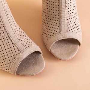 OUTLET Sandales ajourées pour femmes beiges sur le poteau Zira - Footwear