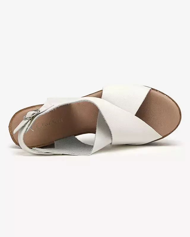 OUTLET Sandales blanches pour femmes sur un poteau haut Feridi - Chaussures