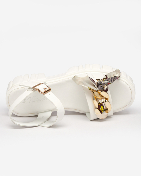 OUTLET Sandales plates blanches pour femmes avec ornements Terileka - Chaussures