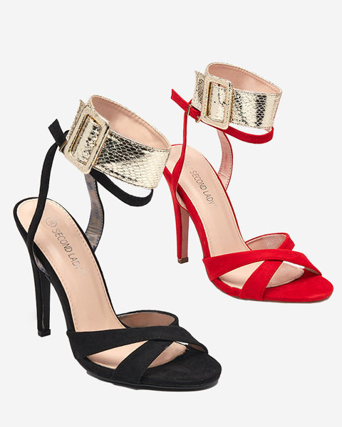 OUTLET Sandales pour femmes à talon haut en rouge avec une bande dorée Magnessias - Chaussures