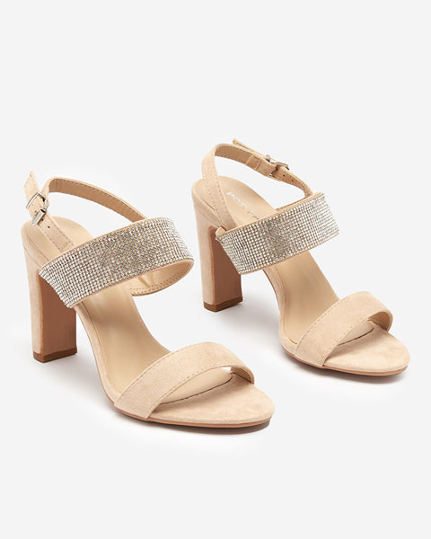 OUTLET Sandales pour femmes beiges sur tige avec zircons cubiques Maerro - Footwear