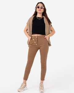 Pantalon tissu femme marron clair avec boutons décoratifs - Vêtements