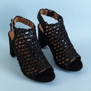 Sandales ajourées pour femmes noires sur le poteau Bettina - Footwear