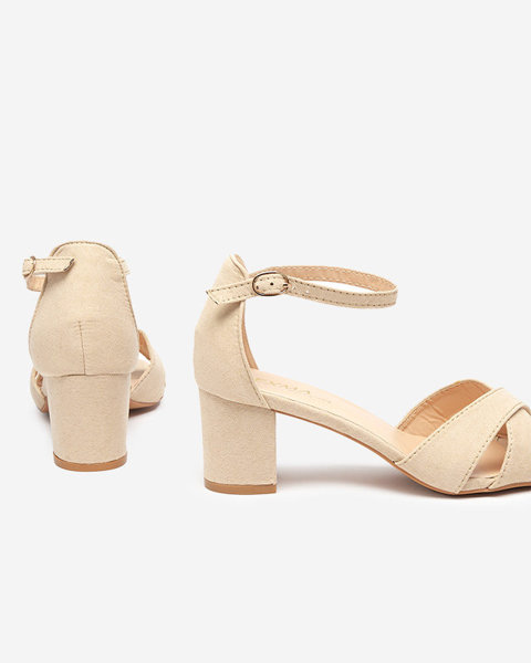 Sandales beiges pour femmes sur le poteau Nenki - Footwear