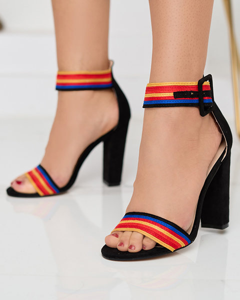 Sandales noires pour femmes sur le poteau Tensow - Footwear