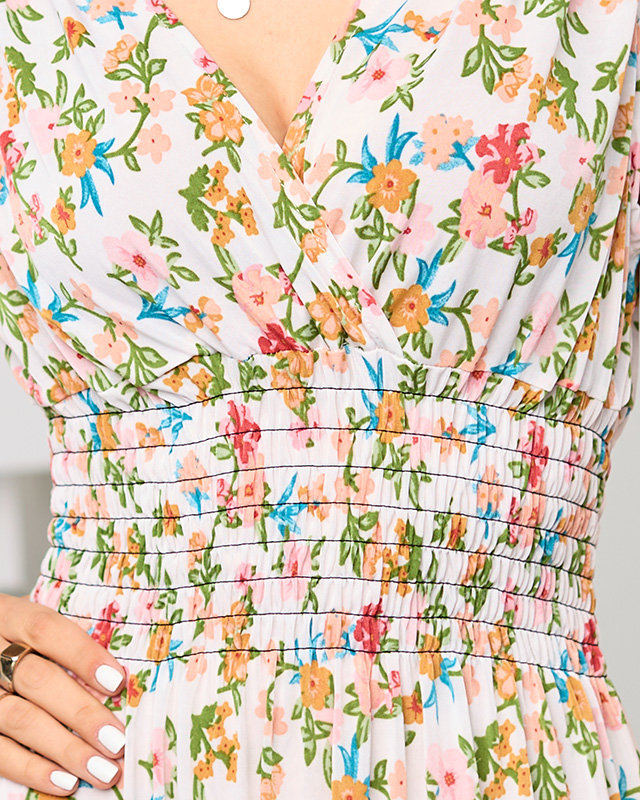 Robe blanche à bretelles à motif fleuri - Vêtement