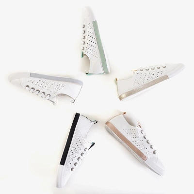 OUTLET Baskets blanches pour femmes avec insert Kowen vert - Chaussures
