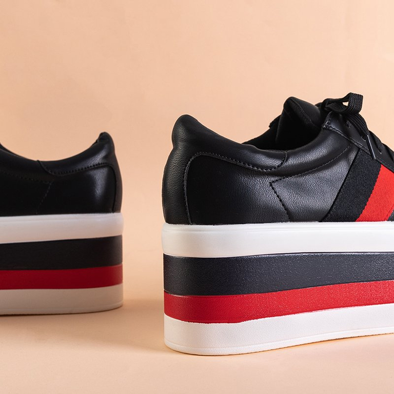 OUTLET Chaussures de sport pour femmes noires sur une plate-forme épaisse Jemita - Footwear