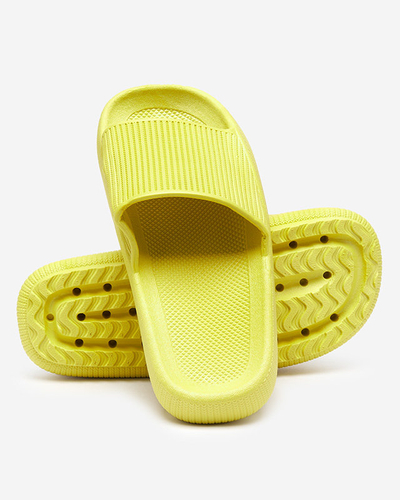 Pantoufles en caoutchouc vert avec gaufrage Torika - Chaussures