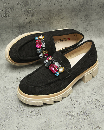 Mocassins noirs ajourés pour femme avec décoration Bokkso- Chaussures