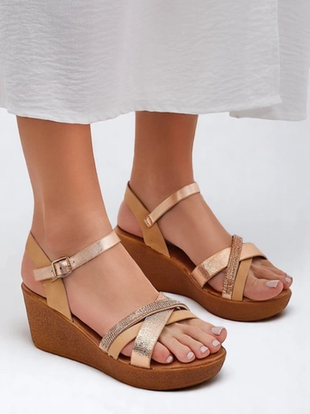 Sandales compensées pour femmes Royalfashion avec des strass et des paillettes Glittera