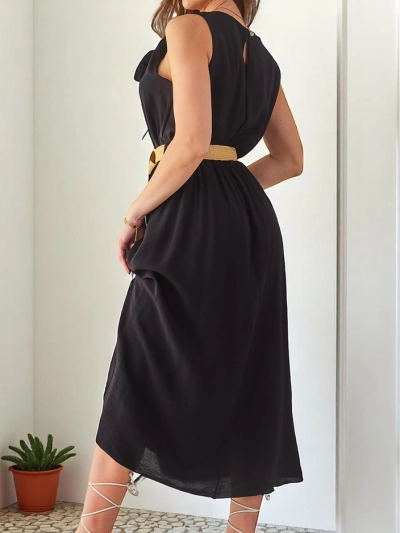 Robe midi pour femmes Royalfashion avec bretelles, présentant un décolleté rond avec une fleur décorative