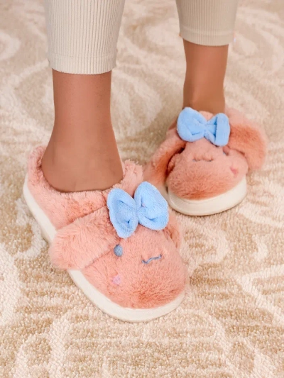 Chaussons en fourrure pour femmes Royalfashion avec un nœud Savos