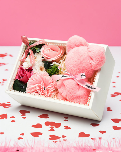 Royalfashion Flowerbox Fleurs dans une boîte avec un ours en peluche