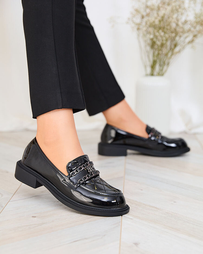 Royalfashion Mocassins noirs laqués avec nez matelassé Kusanna