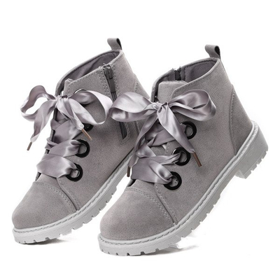 Szare traperki Estelle- Obuwie