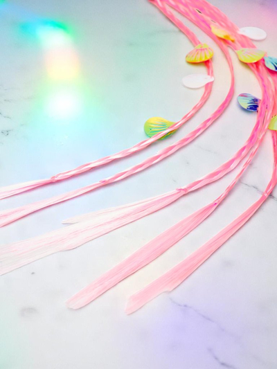 Royalfashion Tresses à clipser avec coquillages sur un élastique