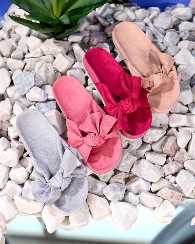 OUTLET Royalfashion Tongs en suédine écologique rose pour femme avec nœud Merisah