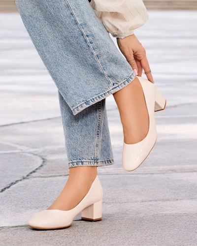 Escarpins à petits talons pour femmes Royalfashion Penoi