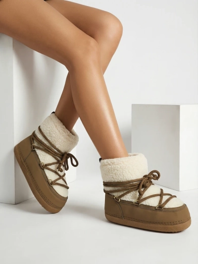 Bottes de neige pour femmes avec peau de mouton Uvella