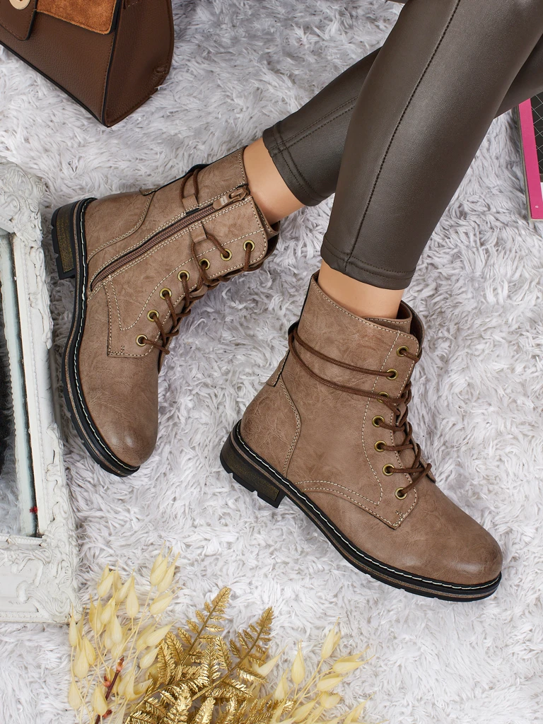 Bottines lacées pour femmes en cuir écologique Ravonna