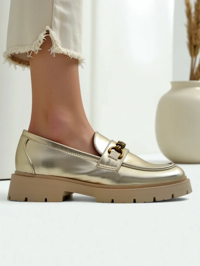 Mocassins Royalfashion pour femmes plaqués or Goldlove