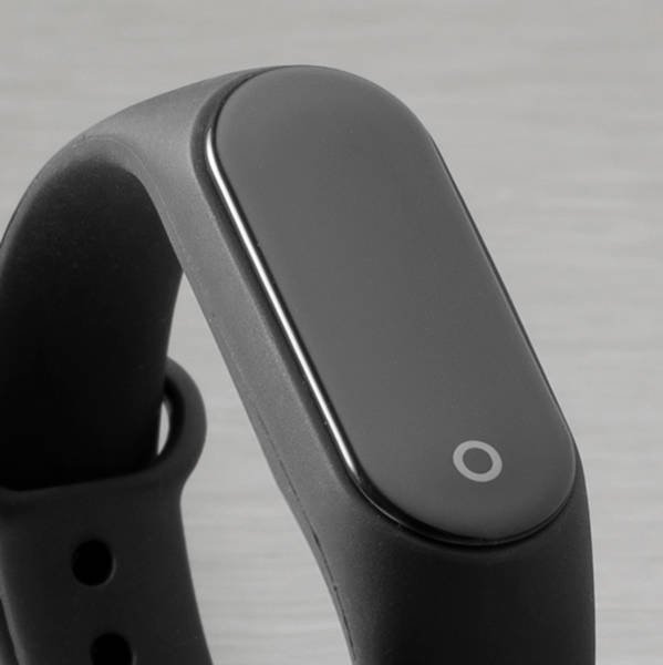 Bracelet connecté sport Q TOUCH noir - Montres