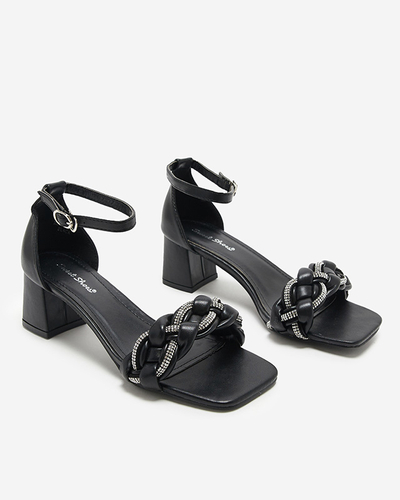 Sandales noires pour femmes sur le poteau Marienka - Footwear
