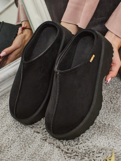 Bottes courtes style bottes de neige pour femmes avec fourrure Calindra