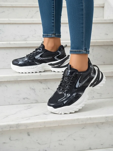 Royalfashion Baskets de sport pour femmes sur une semelle plus épaisse Nettes