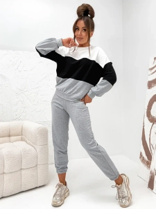 Gris clair