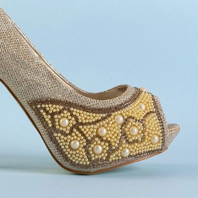 OUTLET Talons hauts brillants pour femmes en or avec zircons cubiques et perles Mira - Footwear