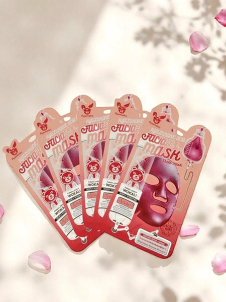 Masque facial avec acide hyaluronique apaisant et raffermissant