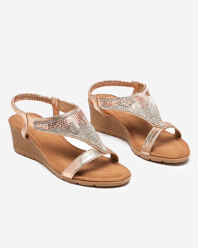 OUTLET Sandales pour femmes avec zircons sur un talon compensé en rose et or Serrifo- Shoes