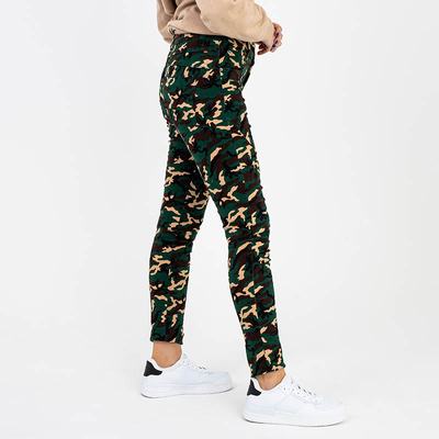 Pantalon droit camo pour femme. Vêtements