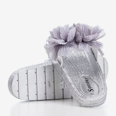 Pantoufles pour femmes en argent avec fleurs Happines - Chaussures 1