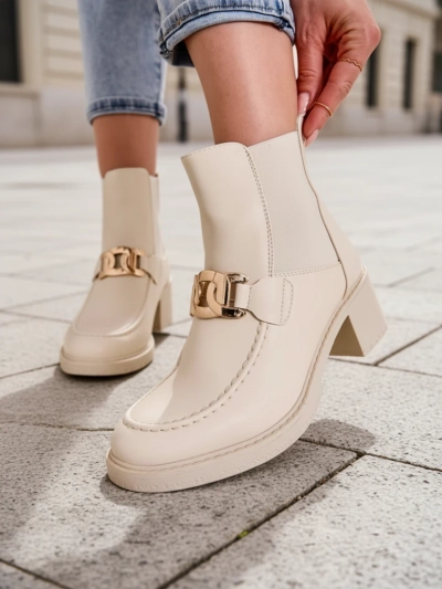 Royalfashion Bottines pour femmes avec un petit talon Ewios