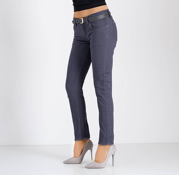 Pantalon en tissu gris / violet avec ceinture - Habillement