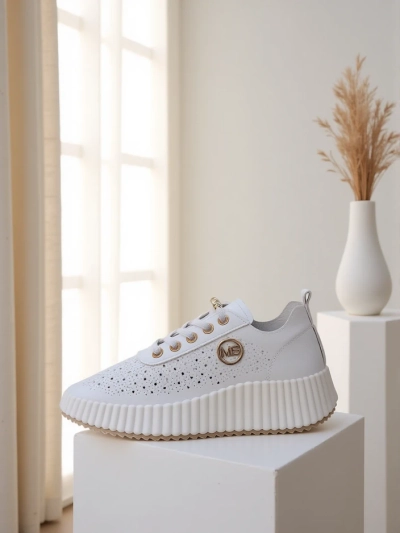 Baskets sportives perforées pour femmes Royalfashion Jovenes