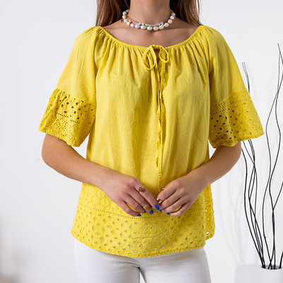 Blouse femme jaune avec broderie ajourée - Vêtements