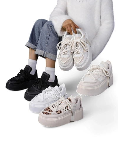 Baskets Royalfashion pour femmes sur plateforme Aeroll