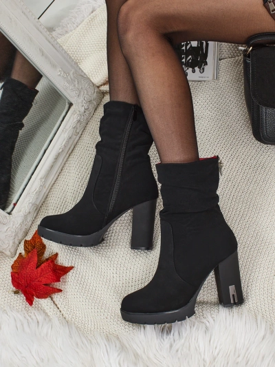 Bottines femme en cuir écologique mat à talons épais Nivarelle