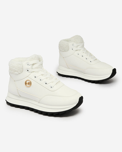Royalfashion Chaussures de sport isolées pour femmes en blanc Cerrto