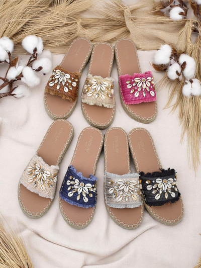 Sandales pour femmes Royalfashion Helena Decor espadrilles noires avec coquillages