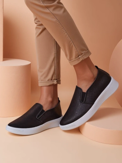 Royalfashion Chaussures de sport perforées pour femmes Musio