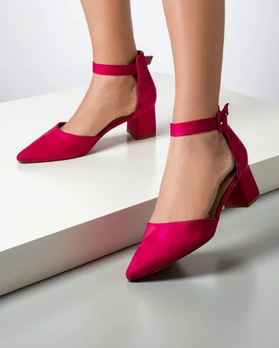Royalfashion Pompes à talons bas pour femmes Celle