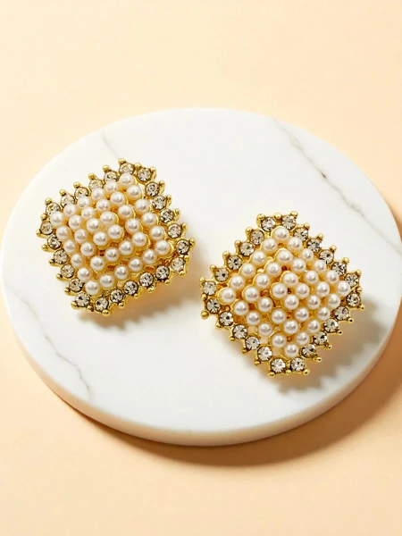 Boucles d'oreilles à clip pour femme Royalfashion avec zircone cubique